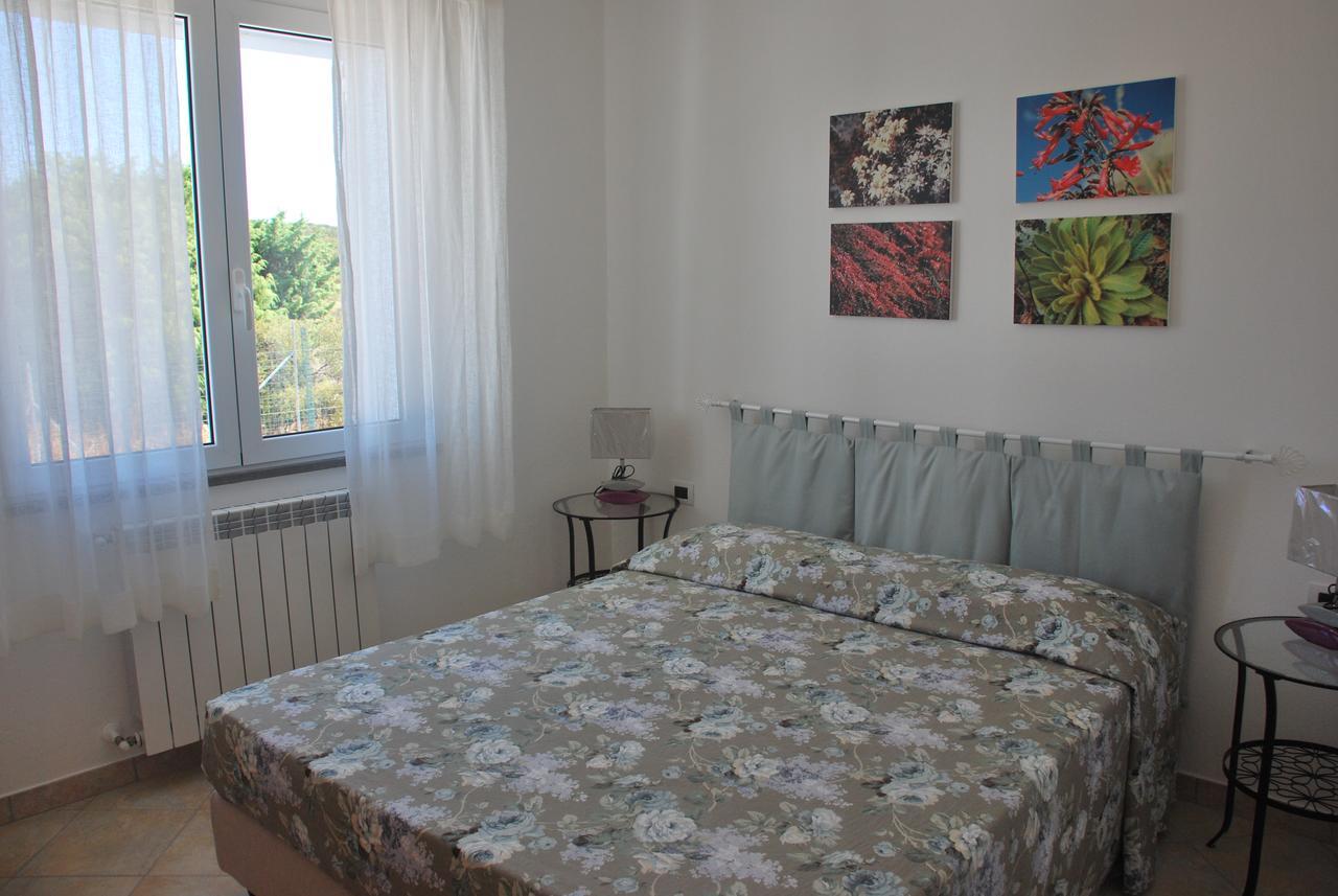La Casa Dei Sogni Villa Portoscuso Eksteriør bilde